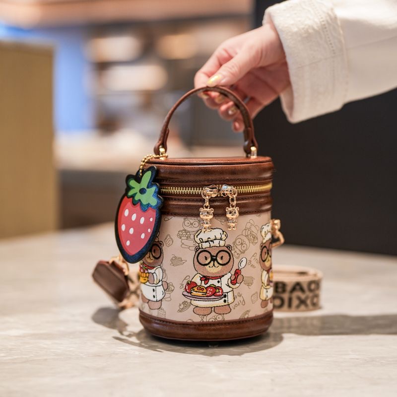 کیف استوانه ای وارداتی کد 8587