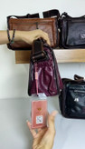 کیف چرم زنانه برند کانگرو وارداتی کد 8835