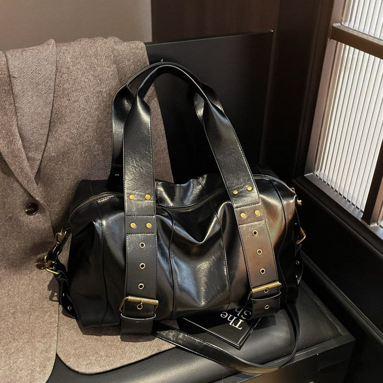 کیف لش چرم زنانه وارداتی کد 484